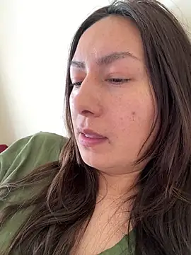 Snapshot of xLadyScarlettx chatting on February 6, 2026, 5:49 pm xLadyScarlettx online show from February 6, 2026, 5:49 pm