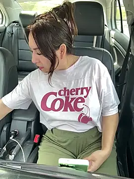 Snapshot of xLadyScarlettx chatting on March 20, 2026, 3:28 pm xLadyScarlettx online show from March 20, 2026, 3:28 pm