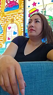 Snapshot of xLadyScarlettx chatting on June 3, 2026, 1:46 pm xLadyScarlettx online show from June 3, 2026, 1:46 pm
