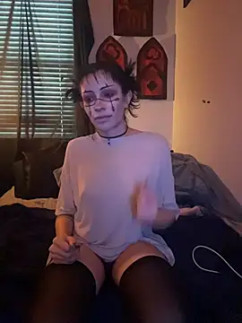 Snapshot of Gothbabbi chatting on October 22, 2025, 9:14 pm Gothbabbi online show from October 22, 2025, 9:14 pm