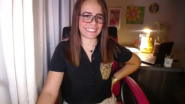 danielle rose 1 online show from July 16, 2026, 2:12 pm