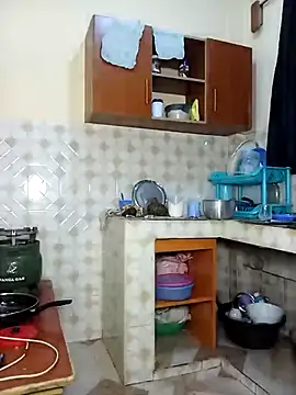 sexxylucia online show from March 25, 2026, 8:53 am