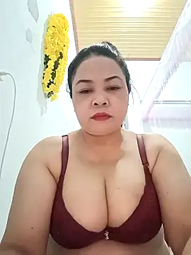 Sexy-bigtits2024 online show from December 2, 2024, 7:25 am