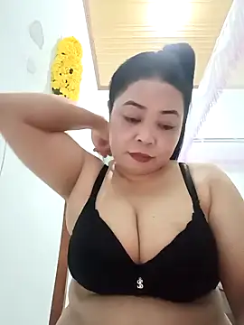 Sexy-bigtits2024 online show from December 7, 2024, 12:13 pm