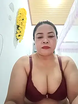 Sexy-bigtits2024 online show from December 25, 2024, 12:05 pm