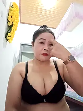 Sexy-bigtits2024 online show from January 30, 2025, 12:37 pm