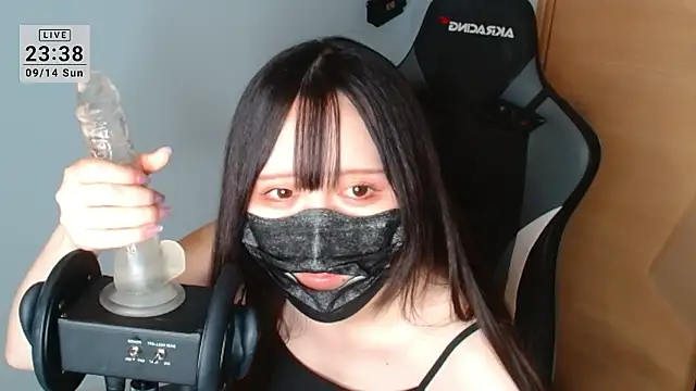 Snapshot of R18onesanASMR chatting on September 14, 2025, 2:38 pm R18onesanASMR online show from September 14, 2025, 2:38 pm