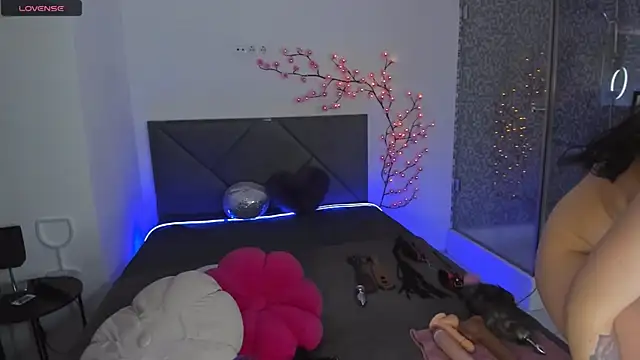 CassieEvans online show from May 3, 2026, 5:35 am