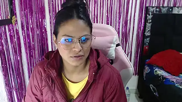 Snapshot of SweetAlmaa chatting on April 30, 2026, 9:59 am SweetAlmaa online show from April 30, 2026, 9:59 am