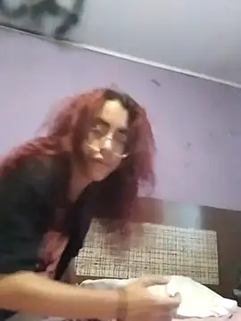 lorraine alves ferreira online show from February 19, 2025, 8:41 pm