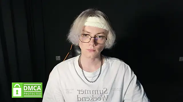 Keytaro online show from May 5, 2026, 2:14 pm
