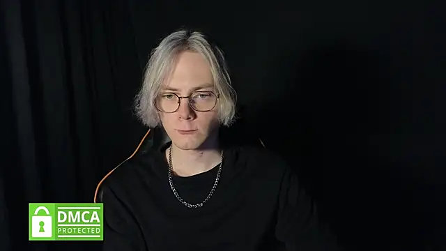 Keytaro online show from August 4, 2026, 11:07 pm