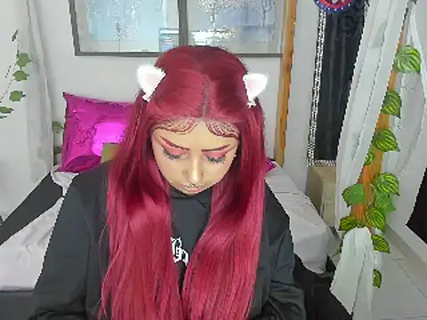 lussyevans24 online show from January 13, 2025, 10:14 am