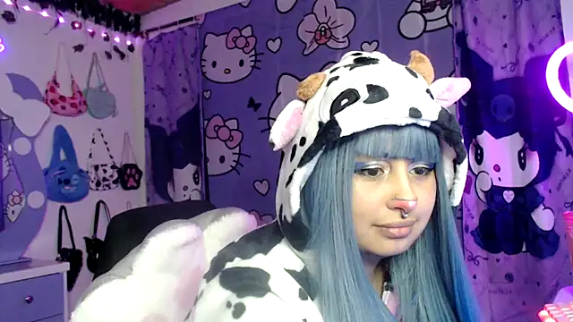 lussyevans24 online show from September 24, 2025, 3:43 am