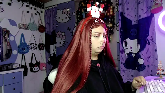 lussyevans24 online show from December 15, 2025, 6:17 am