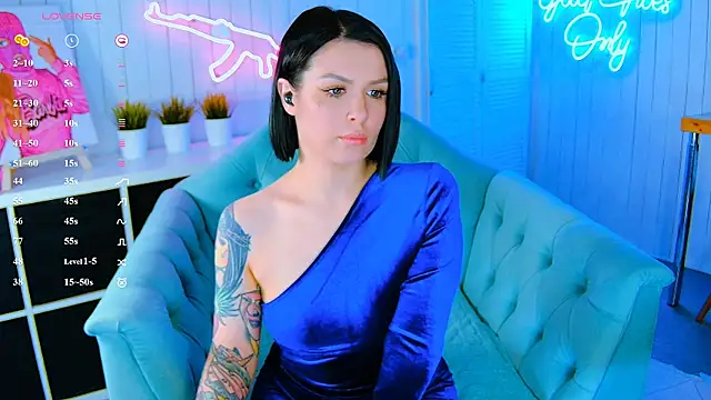My toys pink online show from April 28, 2026, 8:25 pm