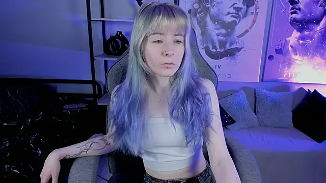 Snapshot of LexiWenford chatting on November 3, 2025, 2:57 am LexiWenford online show from November 3, 2025, 2:57 am