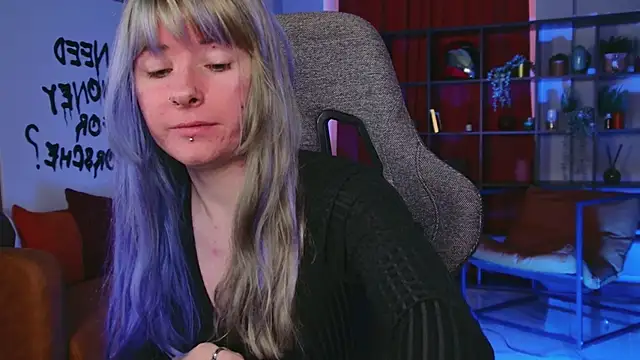 LexiWenford online show from May 5, 2026, 3:25 am