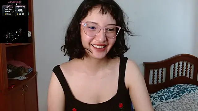 Snapshot of alexaa08 chatting on October 27, 2025, 1:15 pm alexaa08 online show from October 27, 2025, 1:15 pm