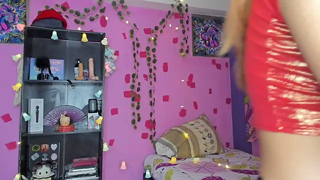 kittyzenn online show from February 25, 2025, 12:25 am