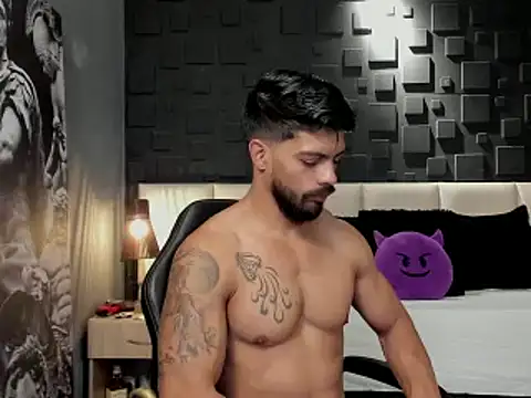 DannSaenz online show from January 31, 2025, 12:51 pm