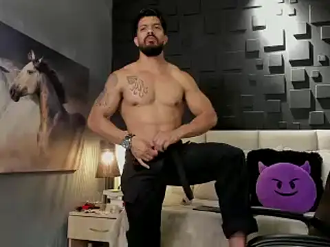 DannSaenz online show from February 6, 2025, 12:11 am