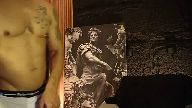 DannSaenz online show from September 24, 2025, 11:02 am