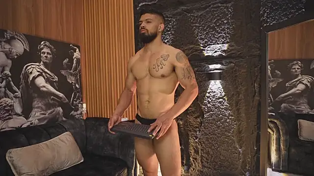 DannSaenz online show from October 17, 2025, 2:41 pm