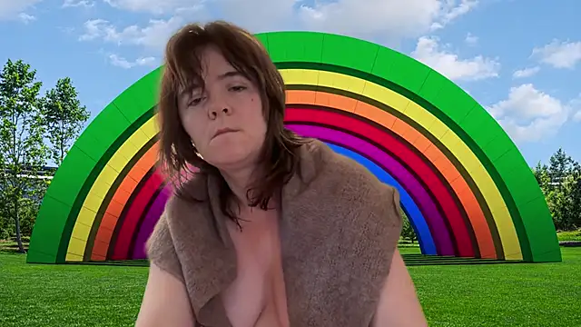 Diamond Tyler online show from July 19, 2026, 2:59 am