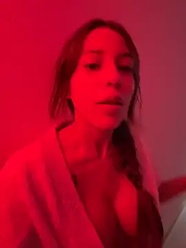 DanielaSaenz0 online show from September 20, 2025, 11:39 pm