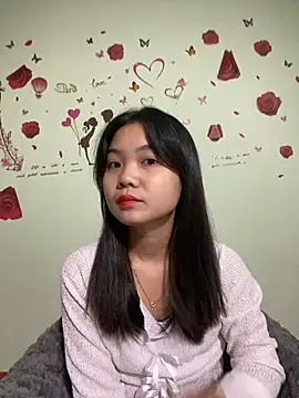 Maeve2k5 online show from December 10, 2024, 12:39 am