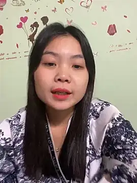 Maeve2k5 online show from December 19, 2024, 3:40 am