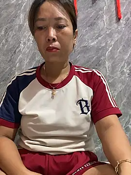 Linaannn online show from August 7, 2026, 11:40 pm