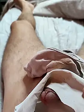 bossofpanty94 online show from March 13, 2026, 9:32 pm