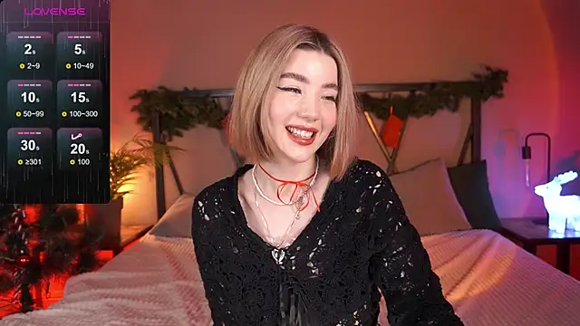 LindaThacker online show from December 19, 2024, 7:51 am