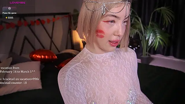 LindaThacker online show from February 15, 2026, 4:31 am