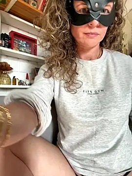 Snapshot of suapaixao chatting on September 14, 2025, 6:07 pm suapaixao online show from September 14, 2025, 6:07 pm