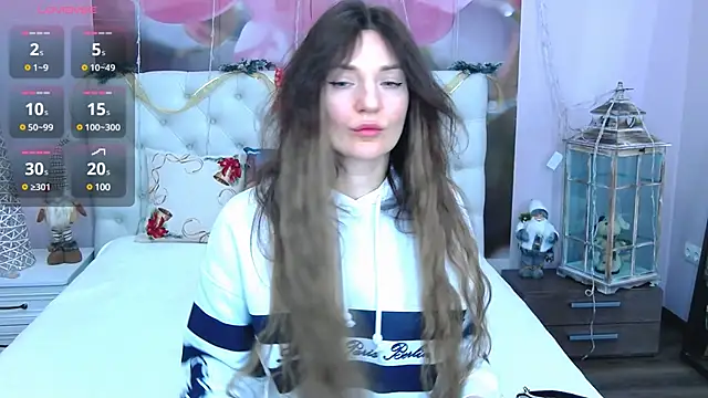 VioletUmi online show from December 10, 2024, 7:26 am