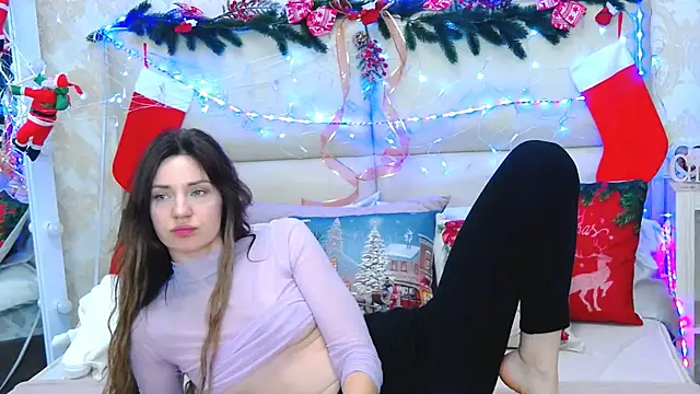 VioletUmi online show from December 17, 2024, 11:49 am