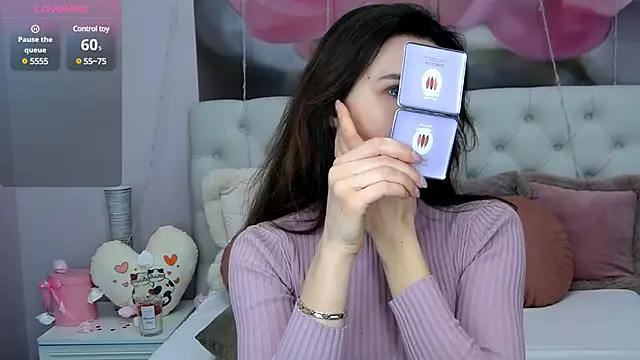 VioletUmi online show from February 27, 2025, 8:17 am