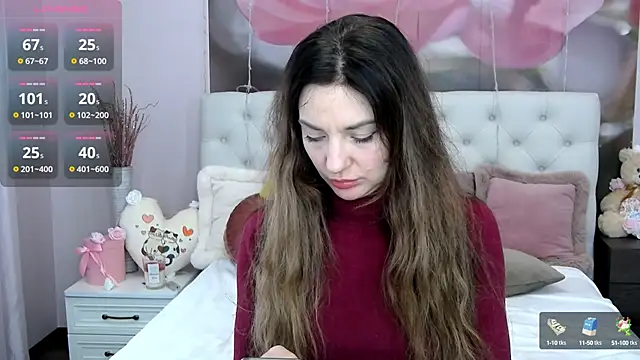 VioletUmi online show from March 19, 2025, 8:23 am