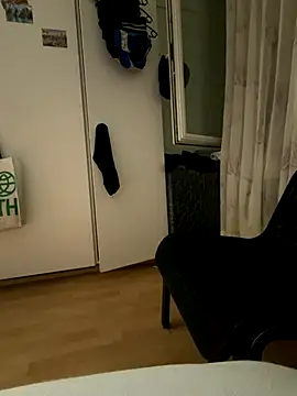 Snapshot of esteraulxxx chatting on September 30, 2025, 7:19 pm esteraulxxx online show from September 30, 2025, 7:19 pm