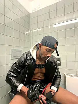 Snapshot of esteraulxxx chatting on October 10, 2025, 2:10 am esteraulxxx online show from October 10, 2025, 2:10 am