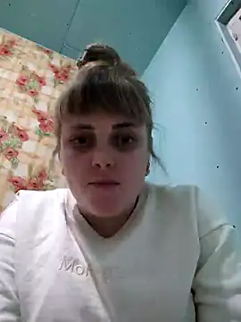 Snapshot of CoddessCrystal chatting on January 15, 2025, 3:39 pm CoddessCrystal online show from January 15, 2025, 3:39 pm