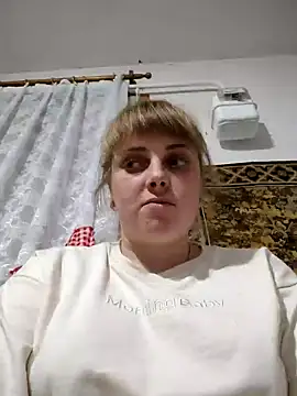 Snapshot of CoddessCrystal chatting on January 16, 2025, 6:48 pm CoddessCrystal online show from January 16, 2025, 6:48 pm