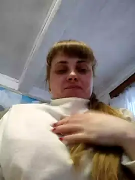 Snapshot of CoddessCrystal chatting on February 16, 2025, 7:15 am CoddessCrystal online show from February 16, 2025, 7:15 am