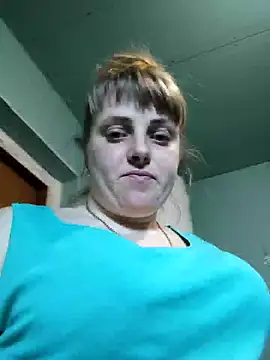 Snapshot of CoddessCrystal chatting on February 17, 2025, 12:48 pm CoddessCrystal online show from February 17, 2025, 12:48 pm