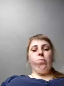 Snapshot of CoddessCrystal chatting on February 28, 2025, 12:09 pm CoddessCrystal online show from February 28, 2025, 12:09 pm