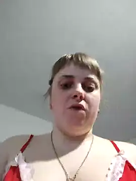 Snapshot of CoddessCrystal chatting on March 5, 2025, 5:18 am CoddessCrystal online show from March 5, 2025, 5:18 am