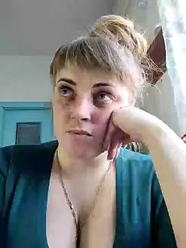 Snapshot of CoddessCrystal chatting on March 18, 2025, 8:47 am CoddessCrystal online show from March 18, 2025, 8:47 am